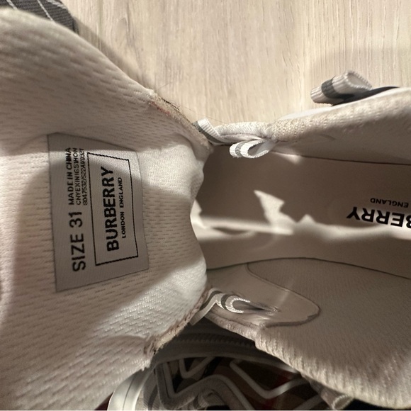 Burberry Plaid Sneakers Kids size 13 (31 UK) gently used condition - Picture 9 of 11